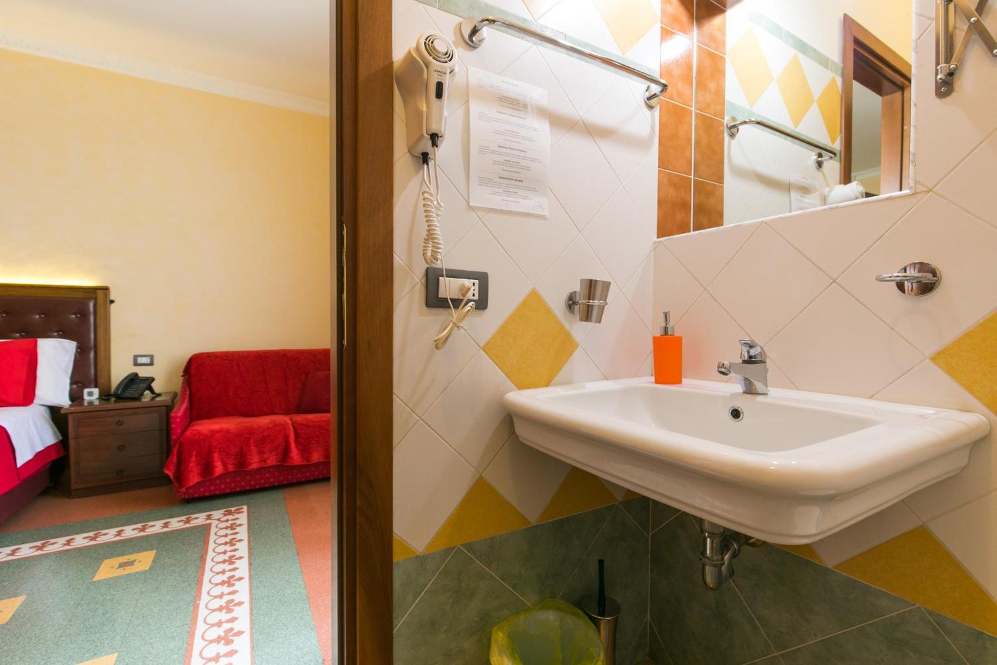 Anthony Guesthouse Rome Bagian luar foto