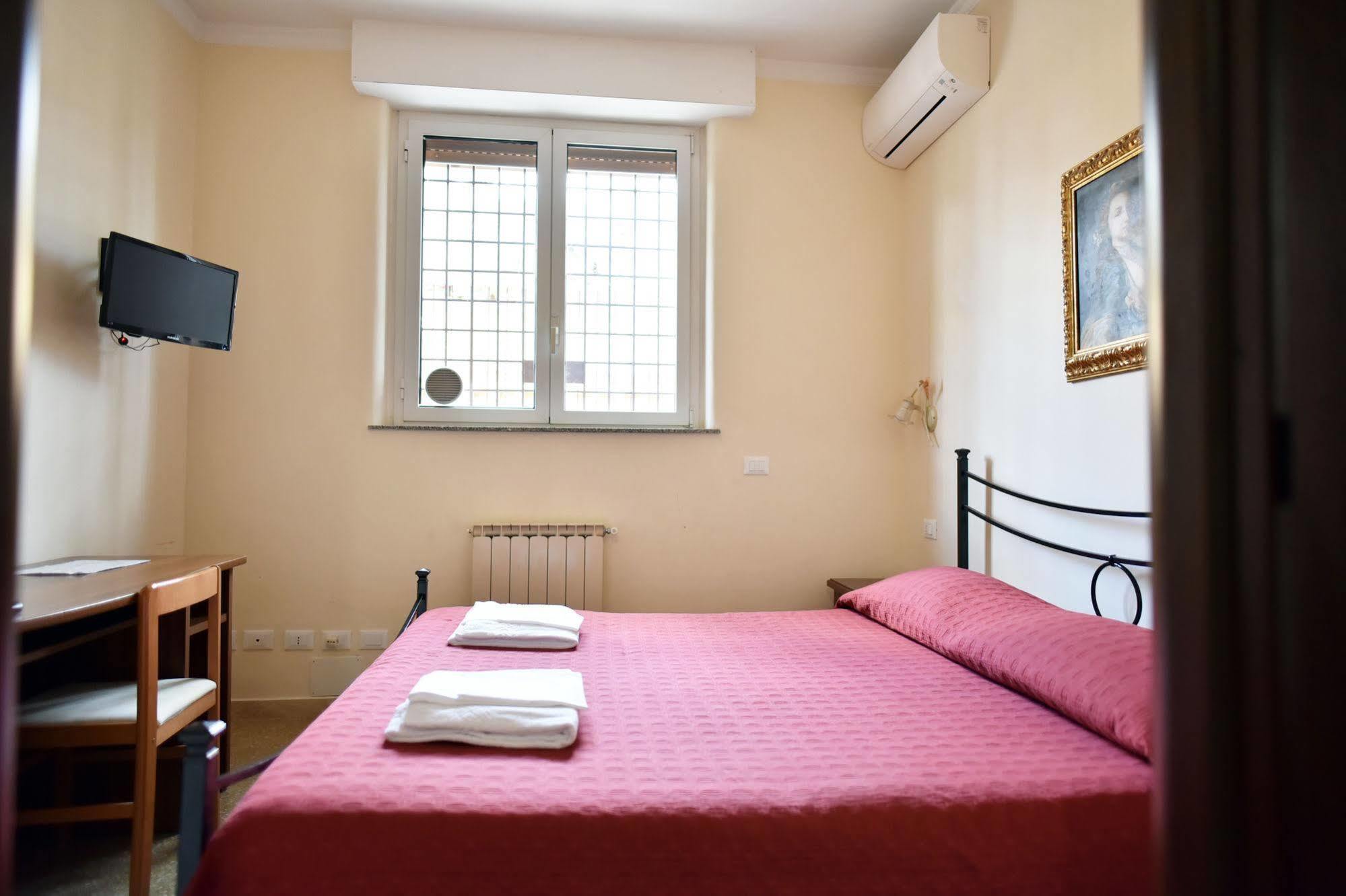 Anthony Guesthouse Rome Bagian luar foto